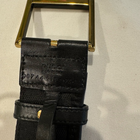 Authentic Gucci belt - Picture 5 of 11